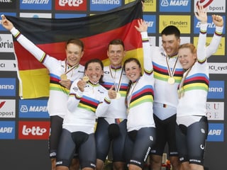 Tony Martin (3. von links). Tony Martin (3. von links).