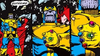 Der muskolöse Thanos hält einen Handschuhe mit magischen Steinen.