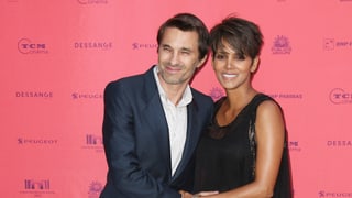 Schwangere Hochzeit: Halle Berry heiratete im Sommer ihren Partner Olivier Martinez. Schwangere Hochzeit: Halle Berry heiratete im Sommer ihren Partner Olivier Martinez.