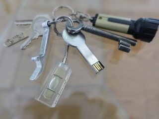 Schlüsselanhänger für Praktiker mit USB