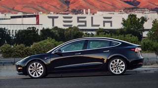 Tesla Model 3 Sedan 