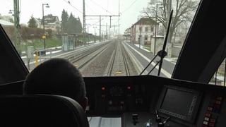Blick aus dem Führerstand der neuen S-Bahn Schaffhausen