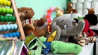Zur Verfügung gestelltes Spielzeug für die Kinder. Zur Verfügung gestelltes Spielzeug für die Kinder.