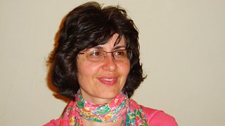 Porträt der Journalistin Bettina Secchi