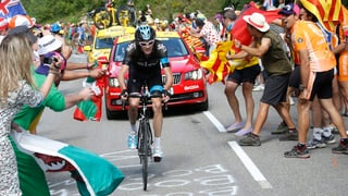 Chris Froome siegt in Ax 3 Domaines und übernimmt das Maillot jaune.