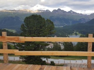 Die Aussicht von der Plattform in Salastrains. 