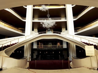 Eingangshalle einer Oper