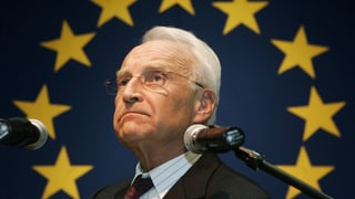 Ein Porträtbild des ehemaligen bayerischen Ministerpräsidenten Edmund Stoiber.