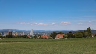 Klare Bisenluft mit blauem Himmel über Basel. Klare Bisenluft mit blauem Himmel über Basel.