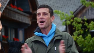 Roman Kilchsperger am Singen