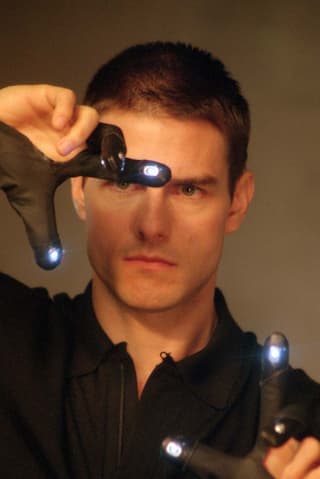 Tom Cruisei in Minority Report Tom Cruisei in Minority Report