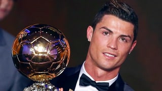 Cristiano Ronaldo präsentiert den Ballon d'Or