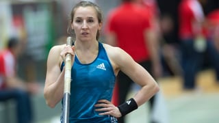 Nicole Büchler konzentriert sich auf ihren nächsten Sprung. Nicole Büchler konzentriert sich auf ihren nächsten Sprung.
