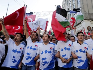 Türken demonstrieren gegen Israels Bodenoffensive in Gaza