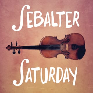 Eine Geige mit der Aufschrift "Sebalter" "Saturday"