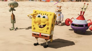 SpongeBob, Thaddäus, Mr. Krabs und Sandy sind am Strand.