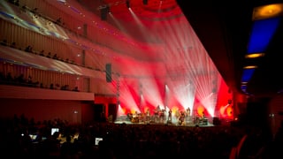 Der verwandelte KKL-Konzertsaal am Blueballs - hier beim Auftritt der Söhne Mannheims im Jahre 2012.