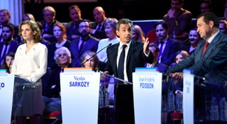 Sarkozy redet bei einer TV-Debatte