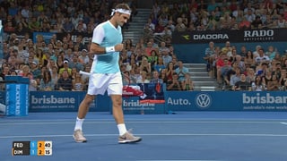 Federer ballt die Faust.