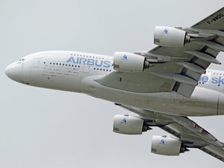 Airbus A380 in der Luft.