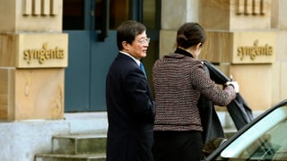 Der Vorsitzende von Chem China, Ren Jianxin, bei seiner Ankunft am Basler Hauptsitz von Syngenta.