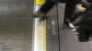 Eine grosse Schindler-Rolltreppe in einem Warenhaus.