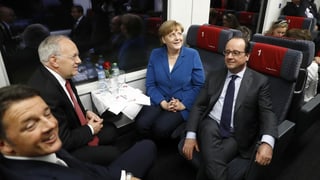 Johann Schneider-Ammann (zweiter von links) mit Bundeskanzlerin Angela Merkel, Staatspräsident François Hollande und Premierminister Matteo Renzi im Eröffnungszug am 1. Juni 2016.