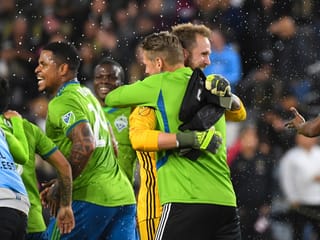 Torhüter Stefan Frei und siene Teamkollegen feiern den Final-Einzug. Torhüter Stefan Frei und siene Teamkollegen feiern den Final-Einzug.