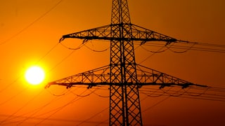 Strommast im Sonnenuntergange Strommast im Sonnenuntergange