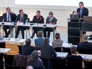 Medienorientierung zur Salle Modulable Luzern mit Vertretern von Stadt und Kanton Luzern. 