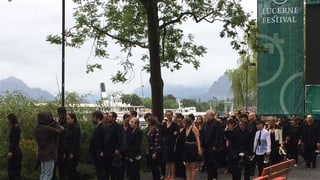 Protestaktion vor dem KKL