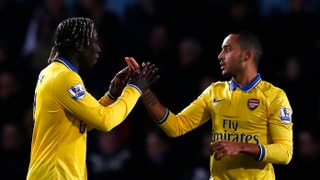 Arsenals Theo Walcott (r.) traf gegen West Ham doppelt.