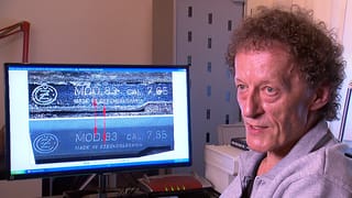 Heinz Kaiser und ein Bildschirm mit zwei Nahaufnahmen zum Vergleich. Heinz Kaiser und ein Bildschirm mit zwei Nahaufnahmen zum Vergleich.