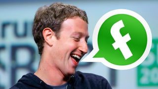Fotomontage mit einer Profilaufnahme des Facebook-Gründers Mark Zuckerberg und einer Sprechblase, die das veränderte Logo der Chat-Applikation Whatsapp zeigt, in dem das Facebook-Logo bekannte kleine «f» den Whatsapp-Telefonhörer ersetzt.