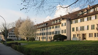 Eine Häuserreihe in Riehen