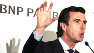 Der spanische Ex-Industrieminister Jose Manuel Soria wikt zum Abschied