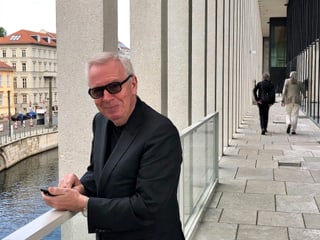 Der Star-Architekt David Chipperfield. Der Star-Architekt David Chipperfield.