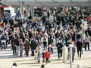 Polizeiaufgebot am Bahnhof Bern