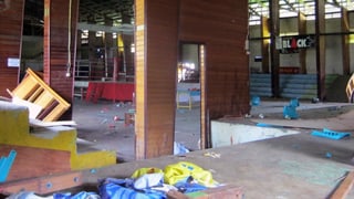 Die Halle in Indonesien nach dem Boxkampf. Die Halle in Indonesien nach dem Boxkampf.