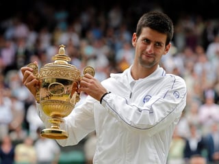 Der zweite Streich: Djokovic fügt den Titel in Wimbledon seiner Grand-Slam-Sammlung hinzu. 