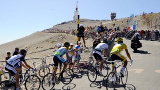 Fränk Schleck, Lance Armstrong, Andy Schleck und Alberto Contador (v.l.n.r.) an der Tour de France 2009.