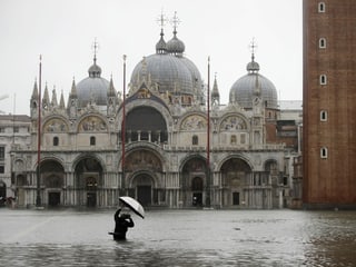 Markusplatz in Venedig.