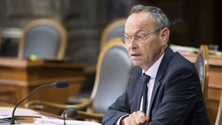 Olivier Français an seinem Ständeratspult Olivier Français an seinem Ständeratspult