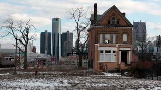 Detroit zeichnet sich heute durch die Leerflächen aus.