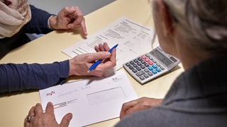 Seniorin in der Schuldenberatung Seniorin in der Schuldenberatung