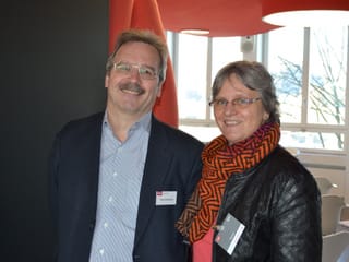 Toni Schmucki mit Ehefrau Bruna im Studio von Radio SRF 1.