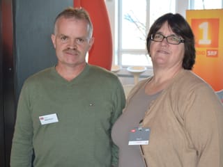 Beat Kunz mit Ehefrau Elisabeth im Studio von Radio SRF 1.