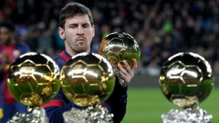 Zum 4. Mal in Folge gewann Lionel Messi den Ballon d'Or für den besten Fussballer der Welt.