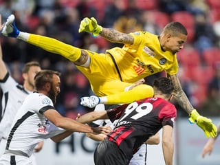 FC Lugano Torhüter Noam Baumann im Spiel gegen Xamax vom 22. Mai 2019.