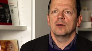 Bernard Comment
